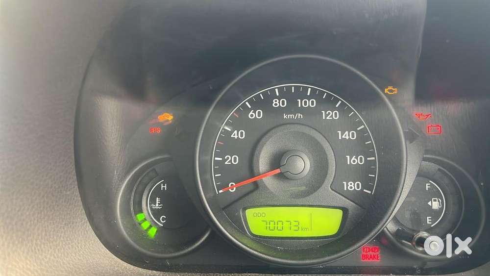 Hyundai Eon 2012 Petrol Well Maintained