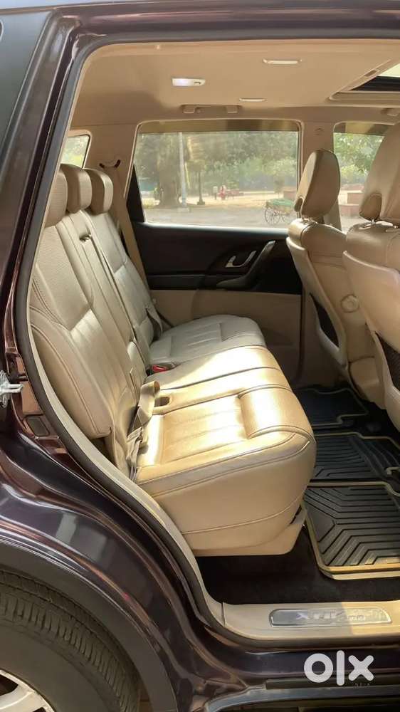 Mahindra Xuv500 W9 At 1.99, 2016, Diesel