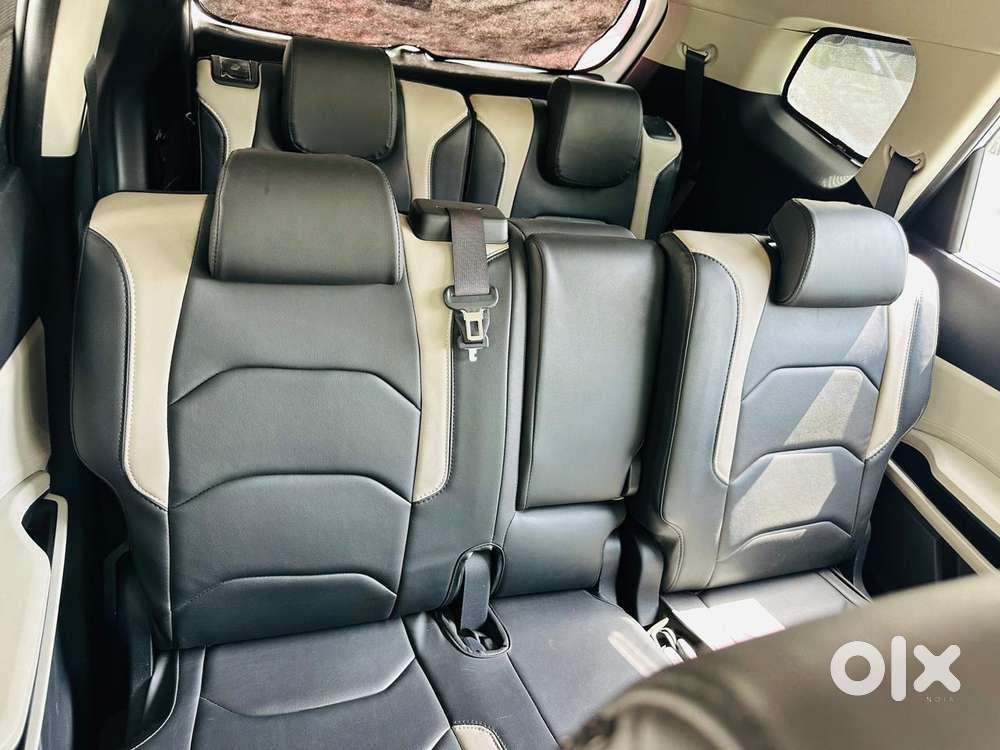 Kia Carens G 1.5 6mt Premium (o) 7-seater, 2025, Diesel