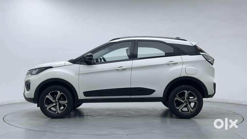 Tata Nexon 1.2 Revotron Xz Plus, 2022, Petrol