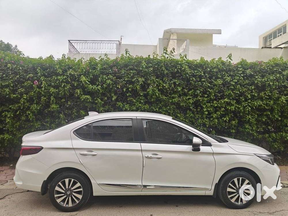 Honda City 1.5 V 5th Gen I-vtec Mt, 2024, Petrol