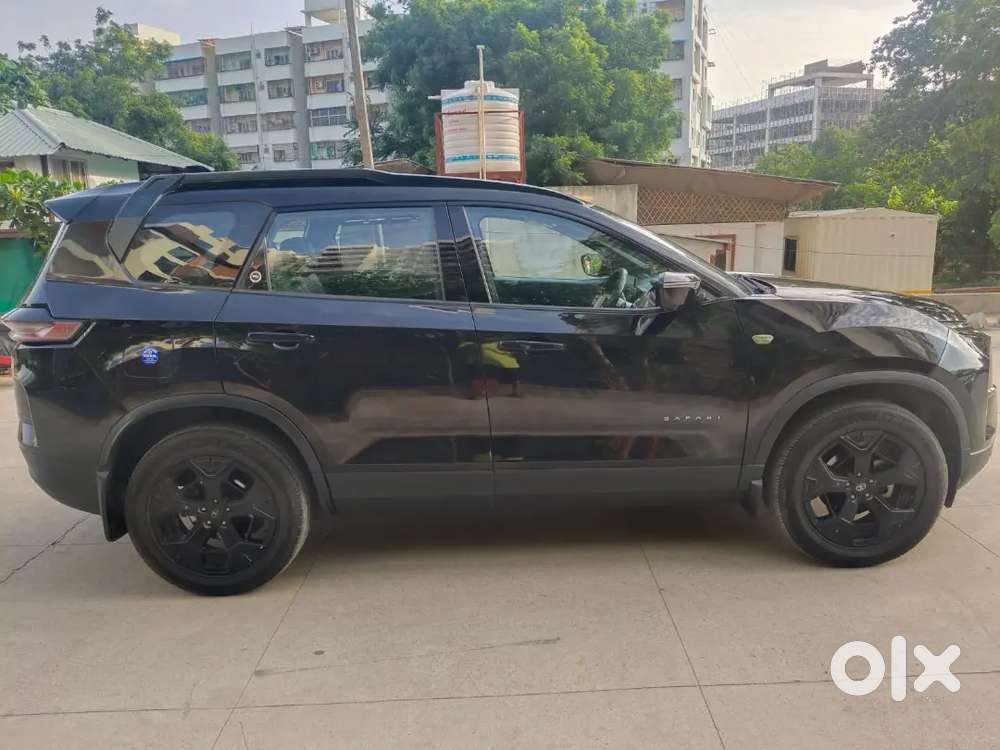 Tata Safari Accomplishe Plus At Dark Edition 2023