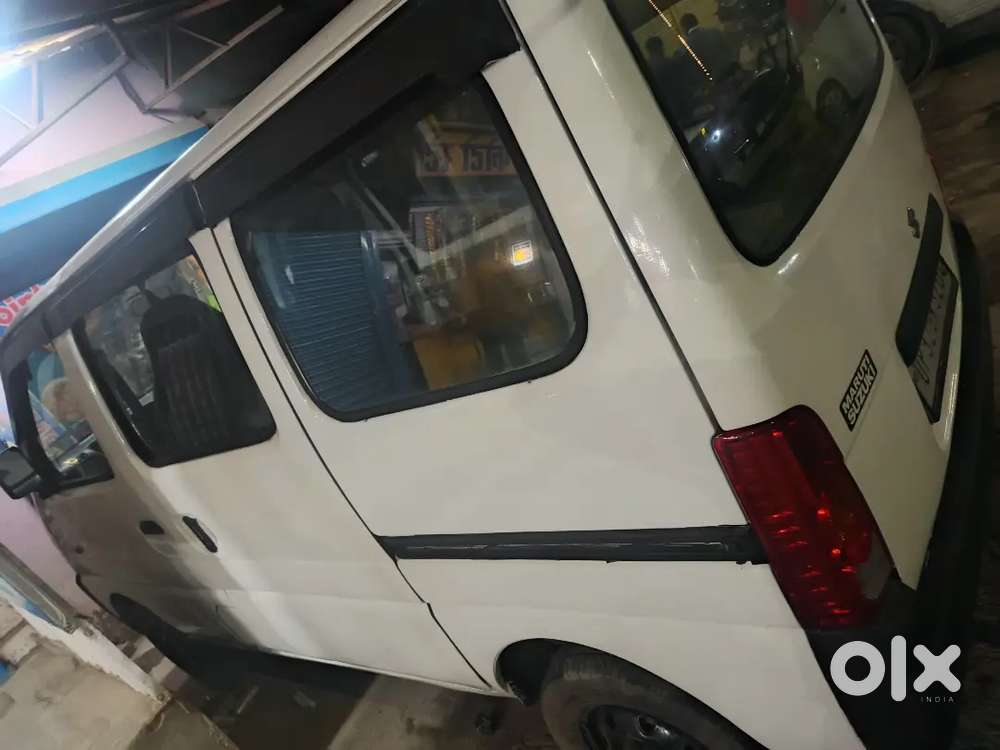 Maruti Suzuki Eeco 2015
