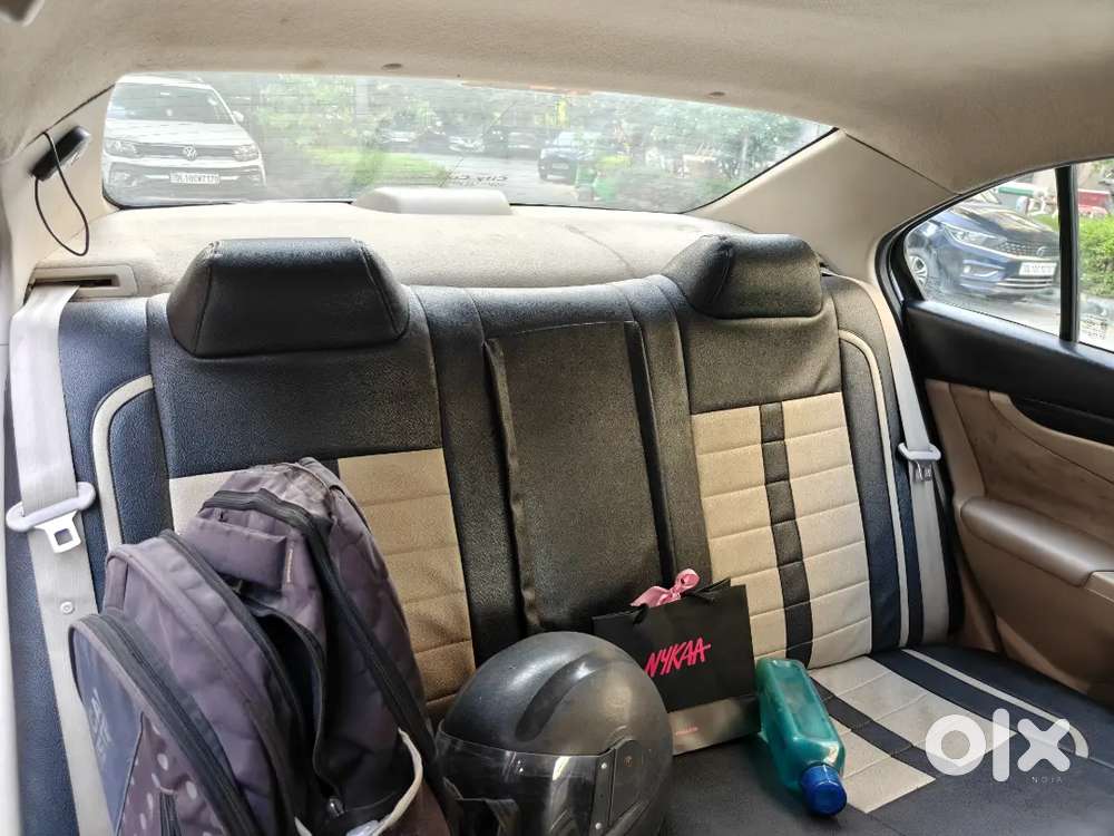 Maruti Suzuki Ciaz Vxi 2014