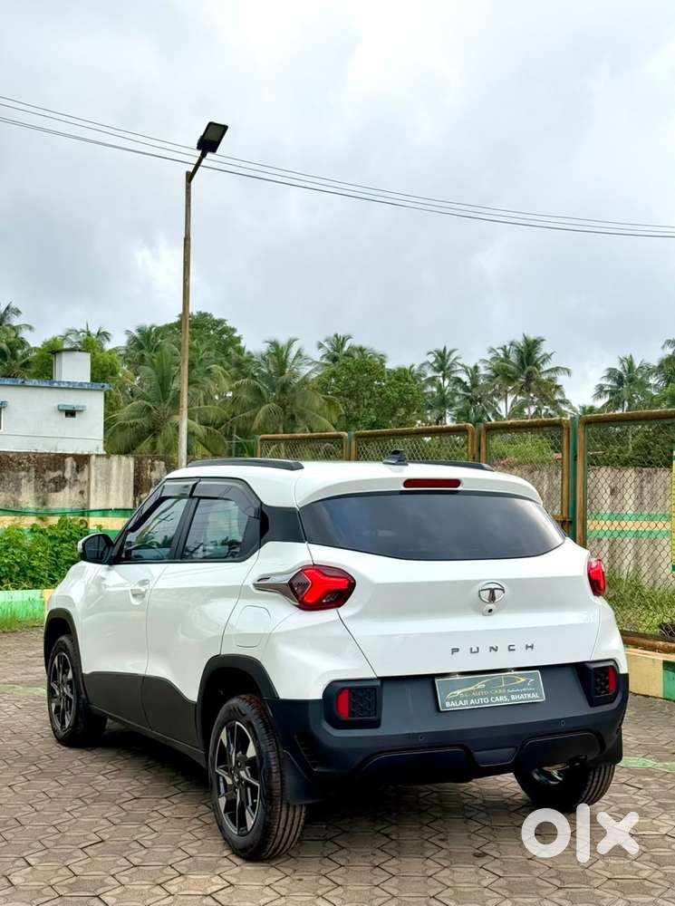 Tata Punch Accomplished Mt Sunroof, 2023, Petrol