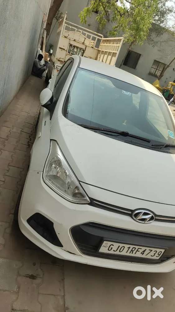 Hyundai Xcent 2014 Diesel 122000 Km Driven