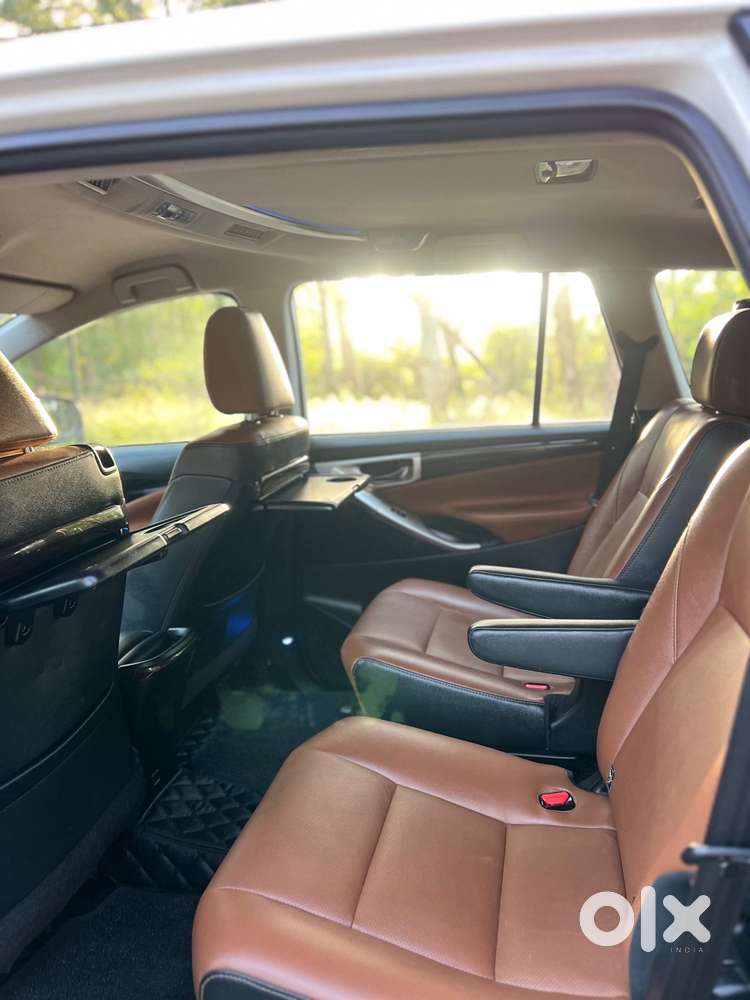 Toyota Innova Crysta [2020-ongoing] 2.4 Zx At 7 Str, 2022, Diesel