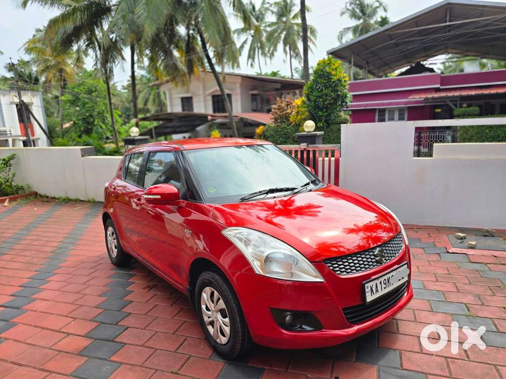 Maruti Suzuki Swift Vxi, 2012, Petrol