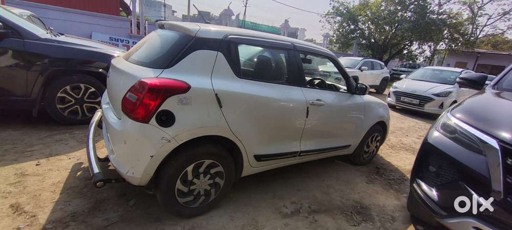 Maruti Suzuki Swift 1.2 Vxi (o), 2024, Cng & Hybrids