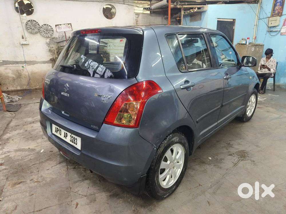 Maruti Suzuki Swift Zxi Bsiv, 2008, Petrol