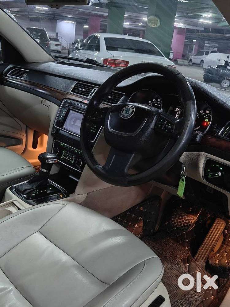 Skoda Superb 2.5 Elegance Tdi At, 2011, Diesel