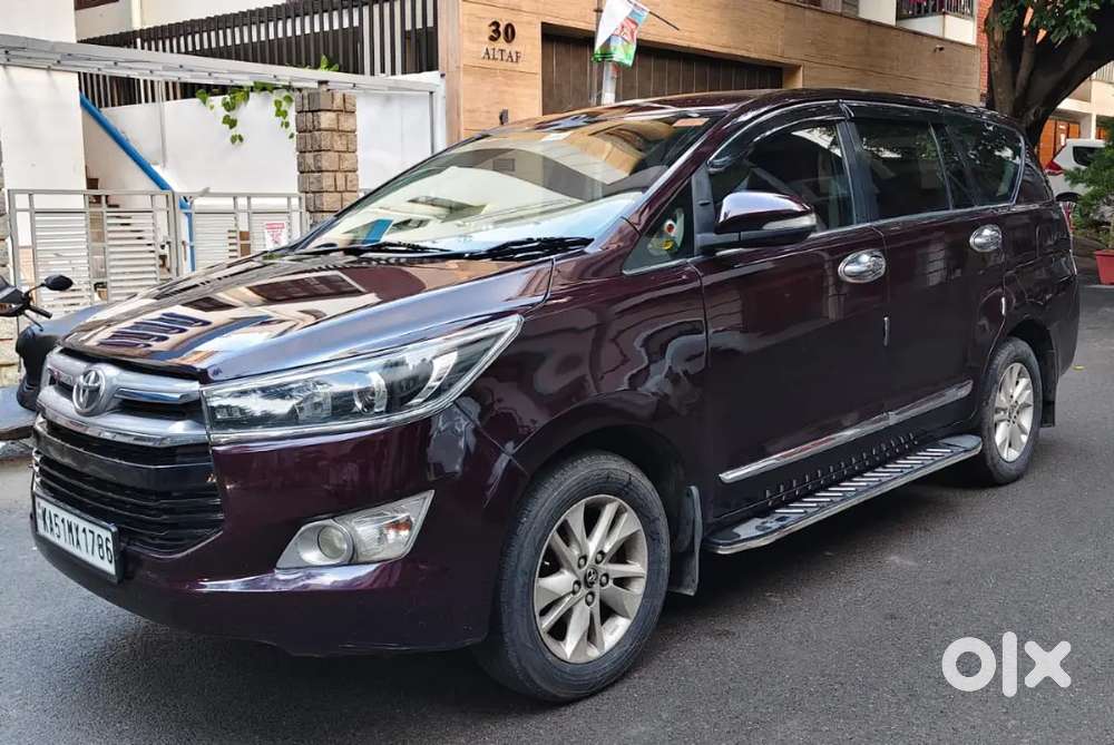 Toyota Innova Crysta 2016