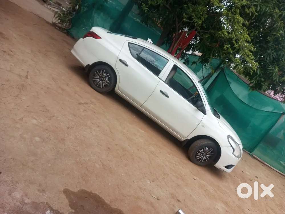 Nissan Sunny Diesel 2015
