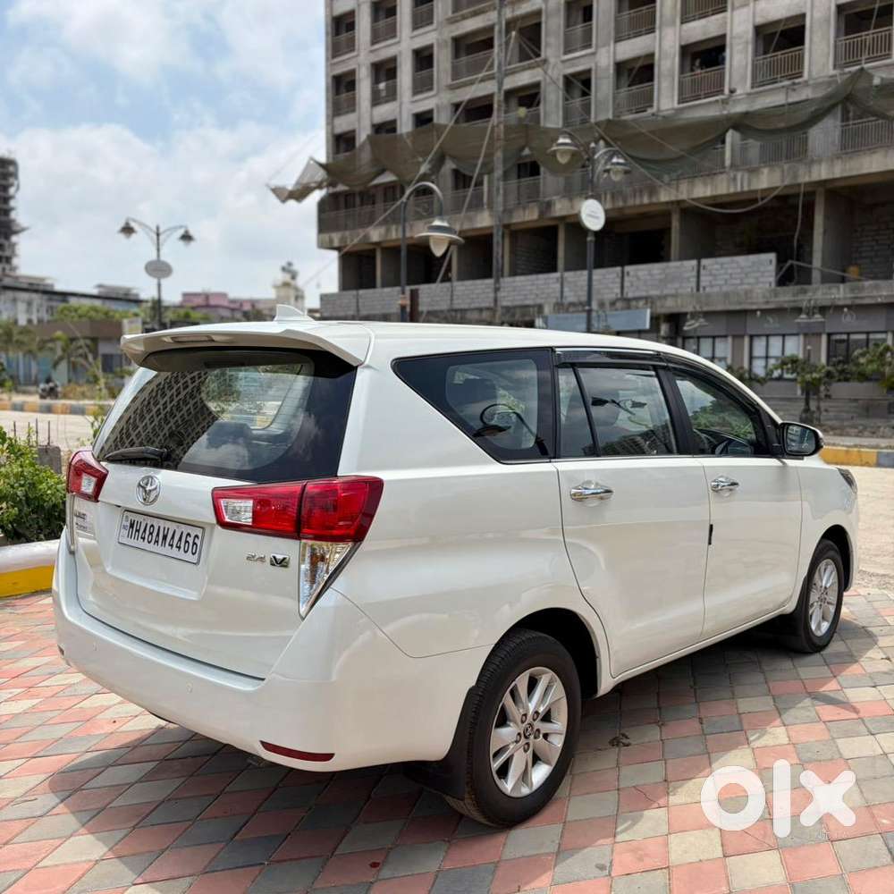 2018 Toyota Innova Crysta 2.4 Vx Manual Single Owner