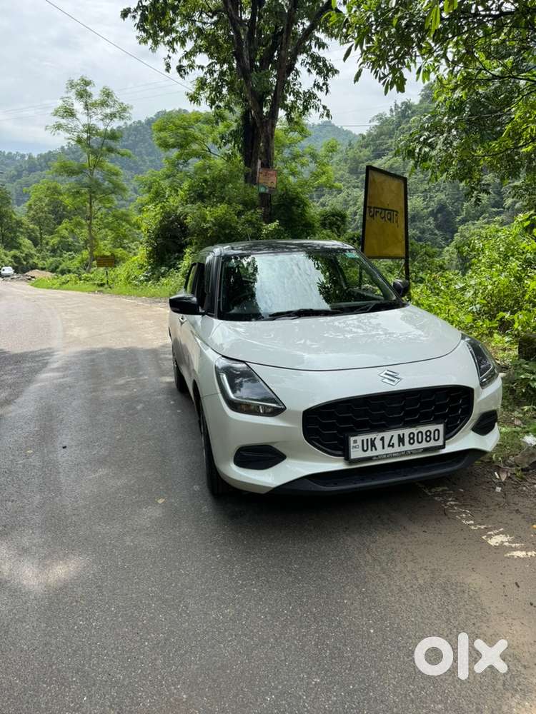 Maruti Suzuki Swift Petrol 2025