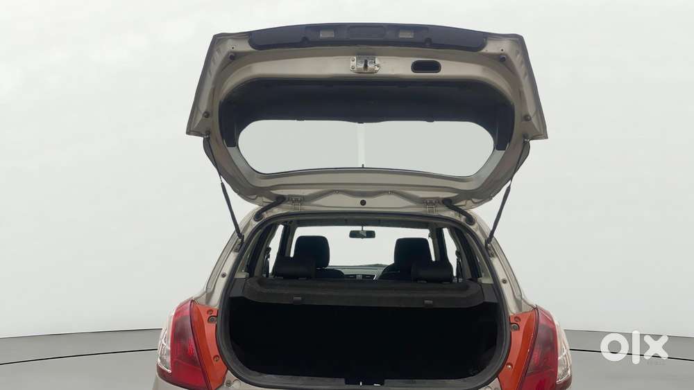 Maruti Suzuki Swift 2011-2014 Vxi, 2013, Petrol