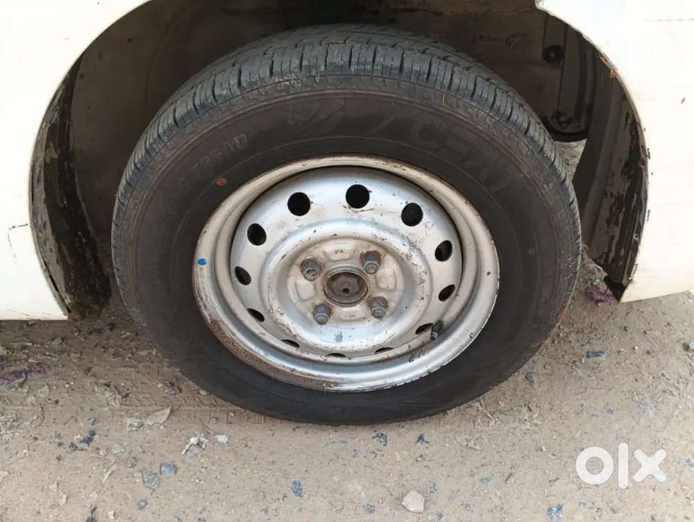 Cng / Petrol  2012 Model