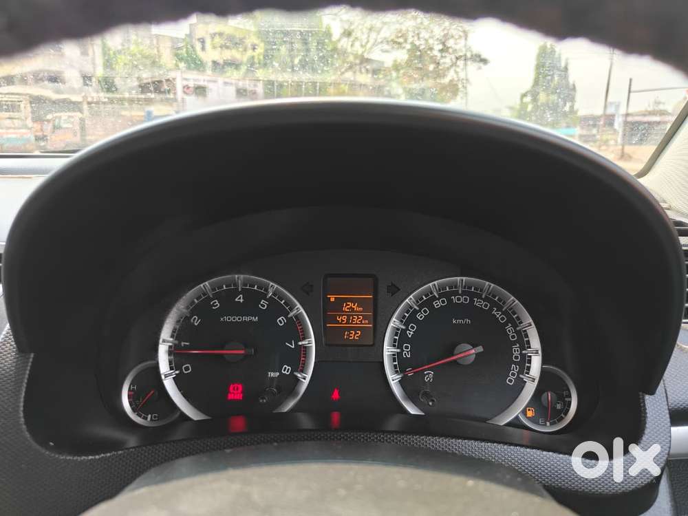 Maruti Suzuki Swift 2011-2014 Vxi, 2013, Petrol