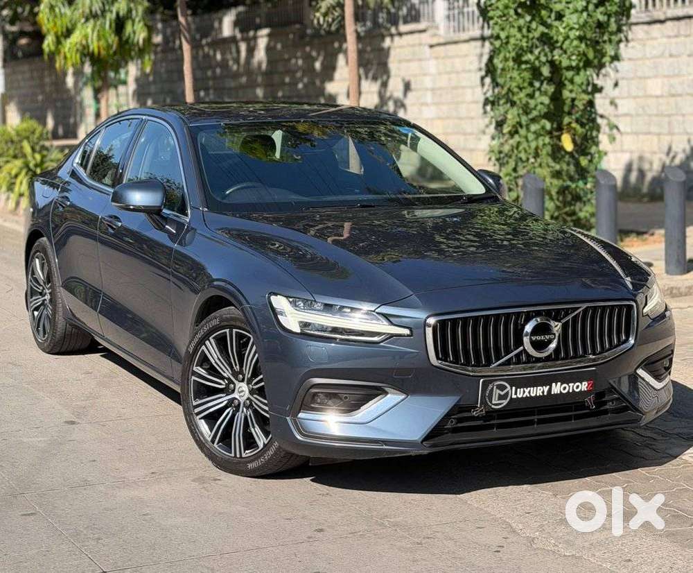 Volvo S60 T4 Inscription, 2021, Petrol