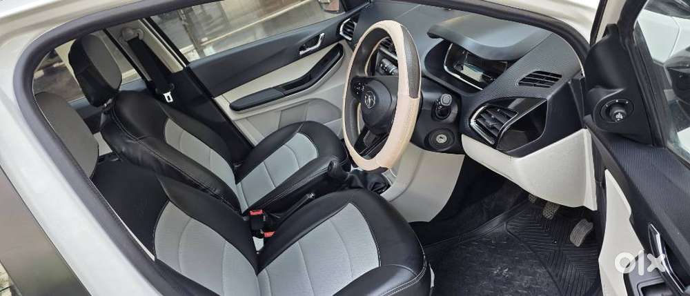 Tata Tiago 1.2 Revotron Xz (o), 2023, Petrol