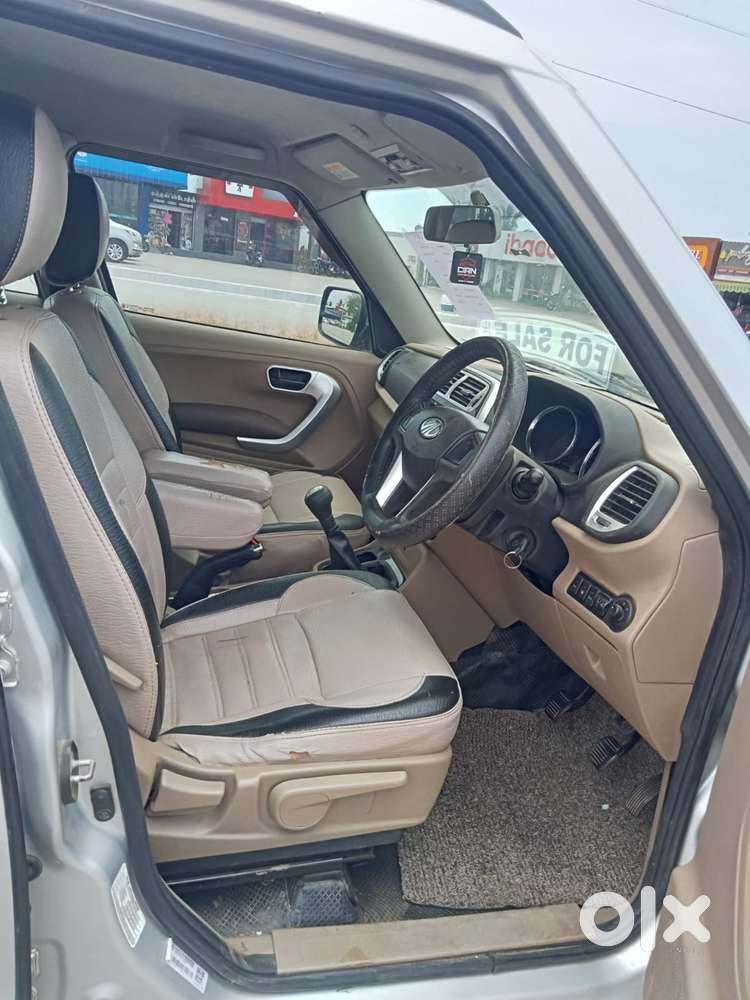 Mahindra Tuv 300 T8, 2017, Diesel