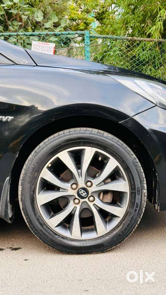 Hyundai Verna Vtvt 1.6 Sx, 2013, Petrol
