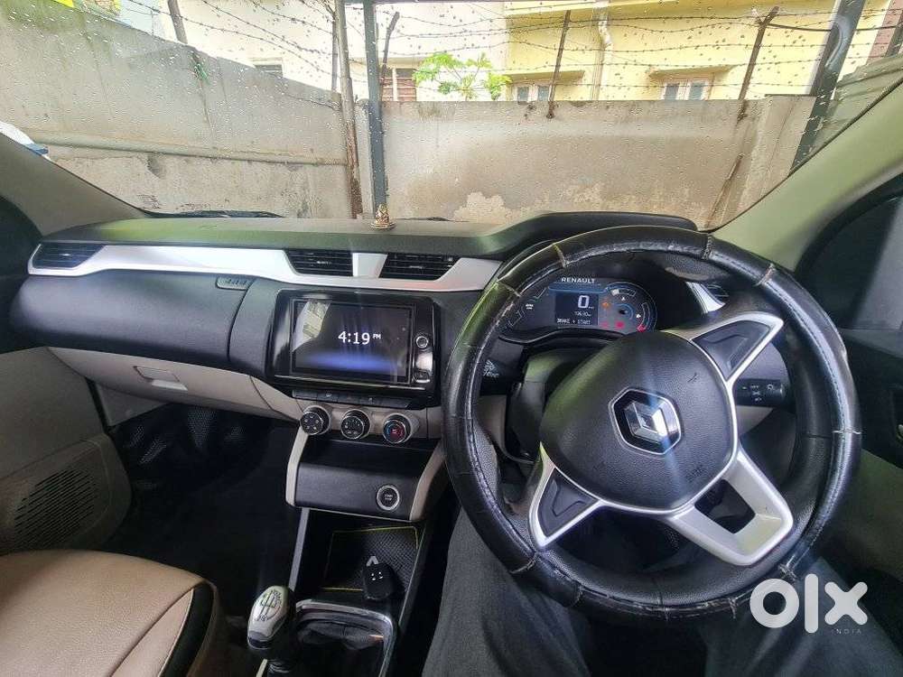 Renault Triber Rxz, 2019, Petrol