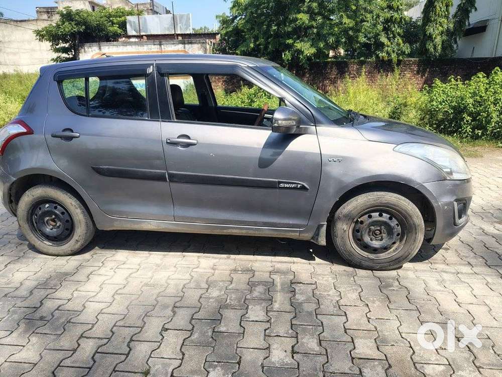 Maruti Suzuki Swift 1.2 Vxi (o), 2017, Petrol