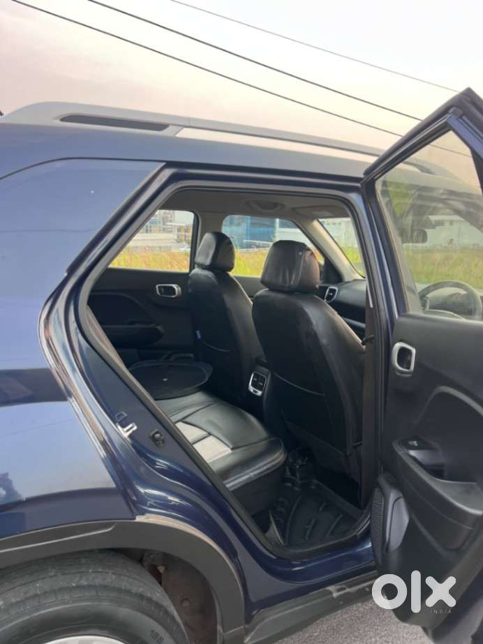 Hyundai Venue, 2021, Petrol