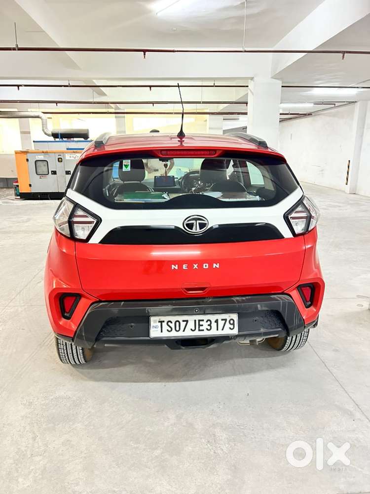 2022 Tata Nexon Petrol Manual