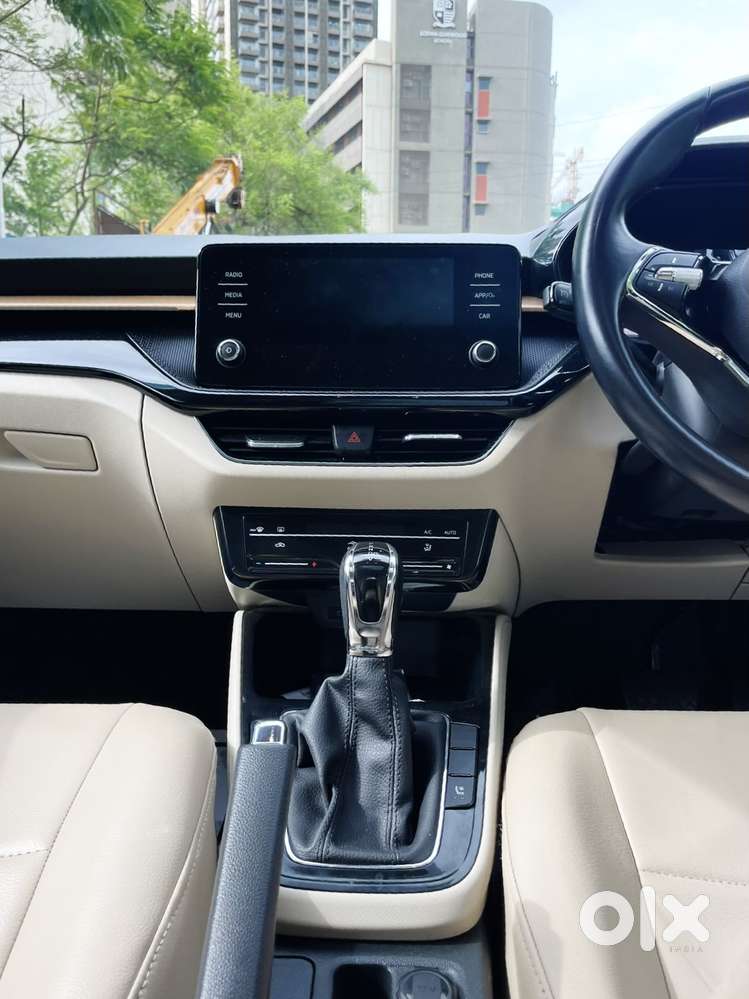 Skoda Slavia 1.5 Tsi Style Dsg, 2023, Petrol
