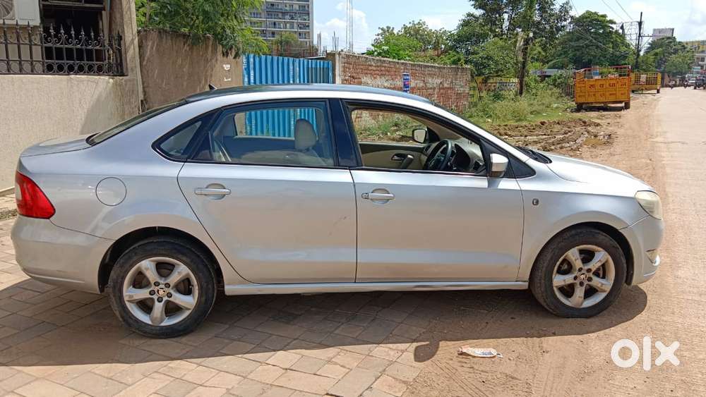 Skoda Rapid 1.5 Tdi Ambition With Alloy Wheel, 2013, Diesel