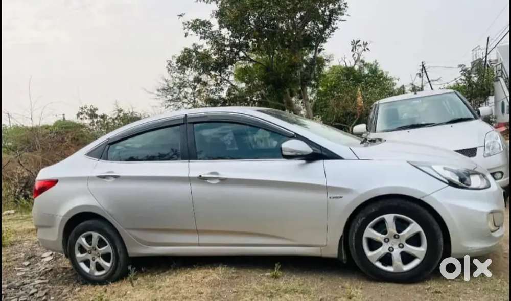 Hyundai Verna 2013 Diesel 90000 Km Driven