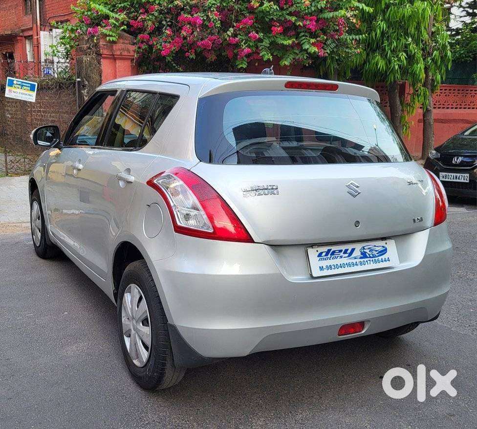 Maruti Suzuki Swift Vxi + Manual, 2016, Petrol