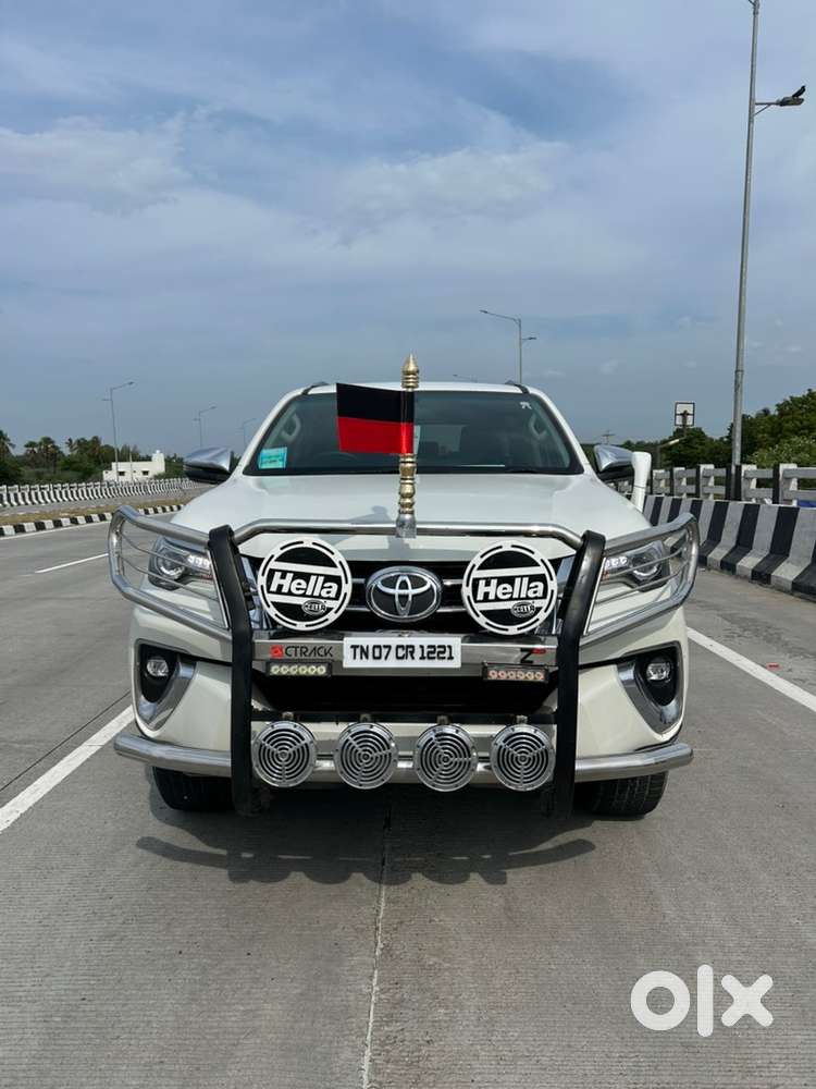 Toyota Fortuner 2.8 Diesel Manual 2018  Excellent Condition