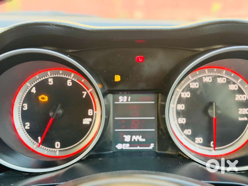 Maruti Suzuki Swift Vxi 2018, 2018, Cng & Hybrids
