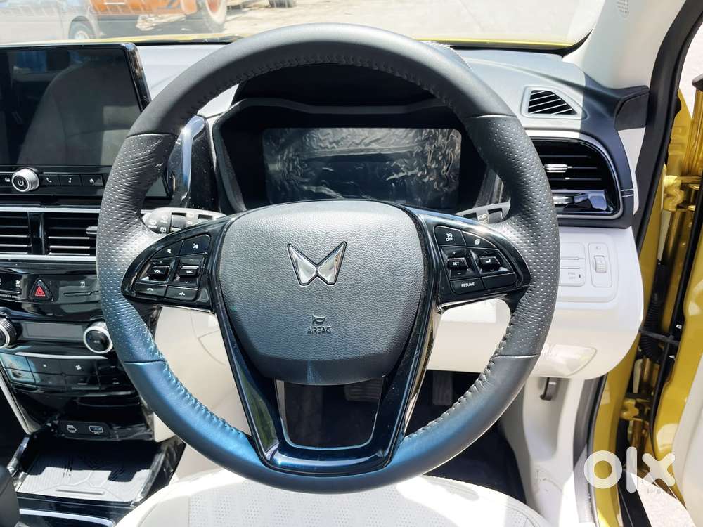 Mahindra Xuv 3xo, 2024, Diesel