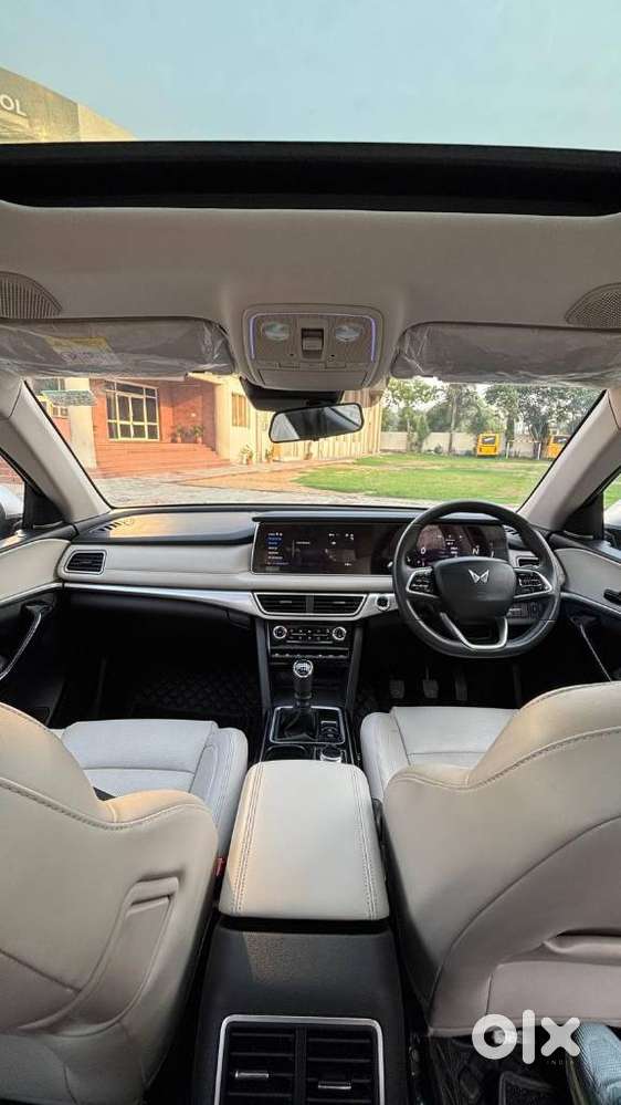 Mahindra Xuv700, 2022, Diesel