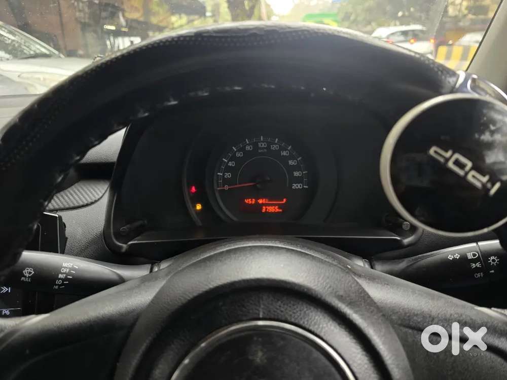 Maruti Suzuki Swift Lxi 2020