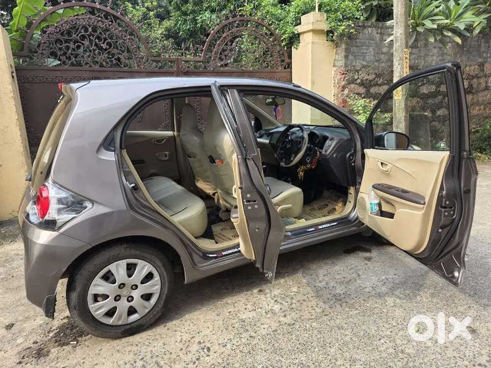 Honda Brio Mt 2013