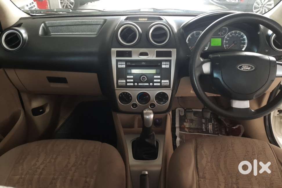 Ford Fiesta 1.6 Zxi Abs, 2011, Petrol