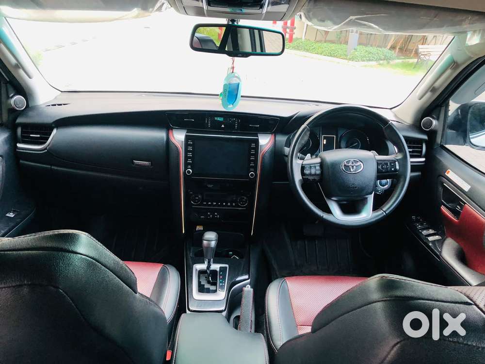 Toyota Fortuner Legender 4x2 At 2.8, 2025, Diesel