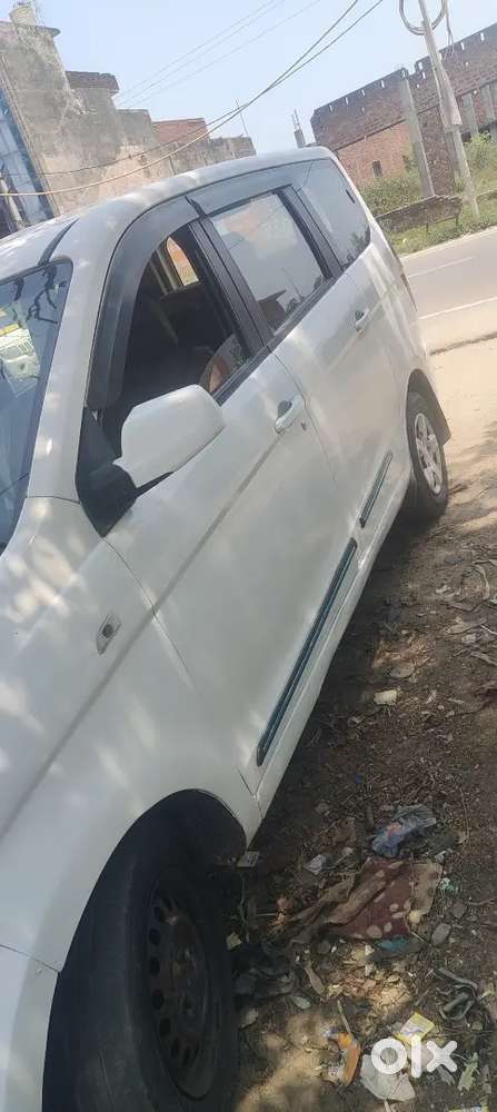 Chevrolet Enjoy Diesel 2017 Model Good Condition