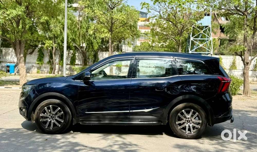 Mahindra Xuv700 2.2 Ax 7 Diesel Mt Str, 2026, Diesel