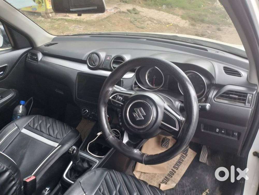 Maruti Suzuki Swift Vxi + Manual, 2022, Petrol