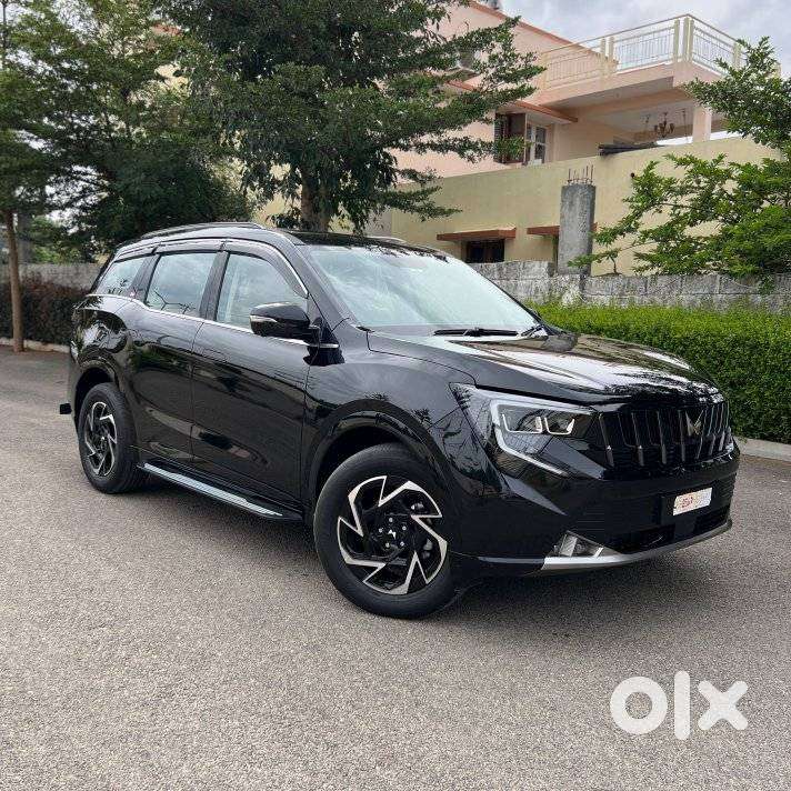 Mahindra Xuv 7xo Ax, 2026, Petrol