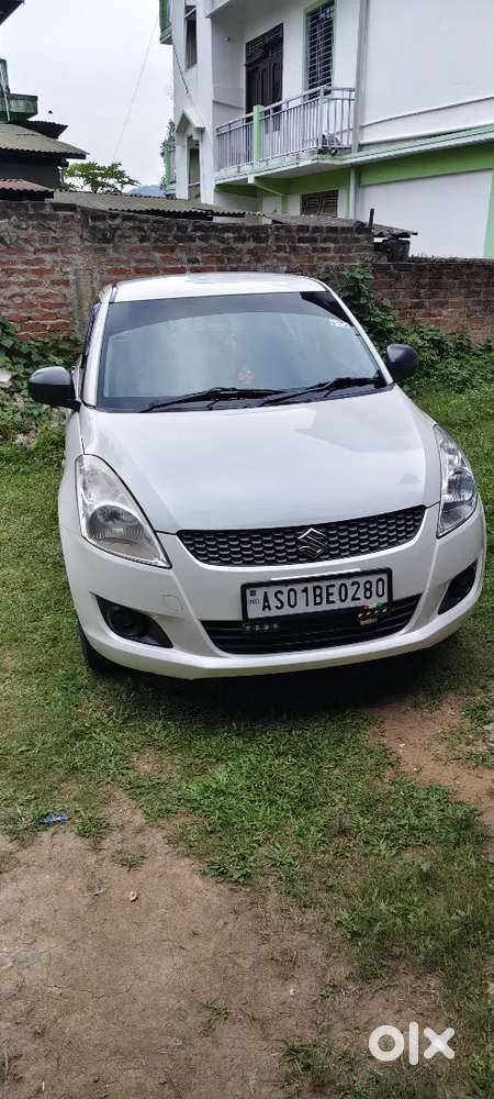 Maruti Swift Vxi 2013