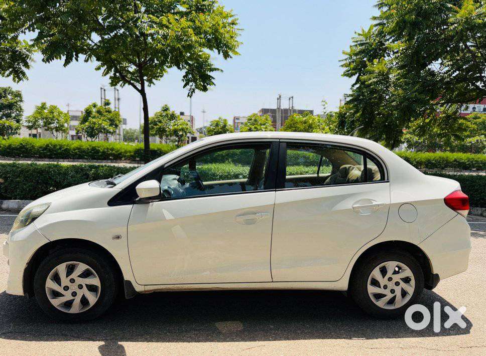 Honda Amaze 2013-2016 S I-dtech, 2013, Diesel