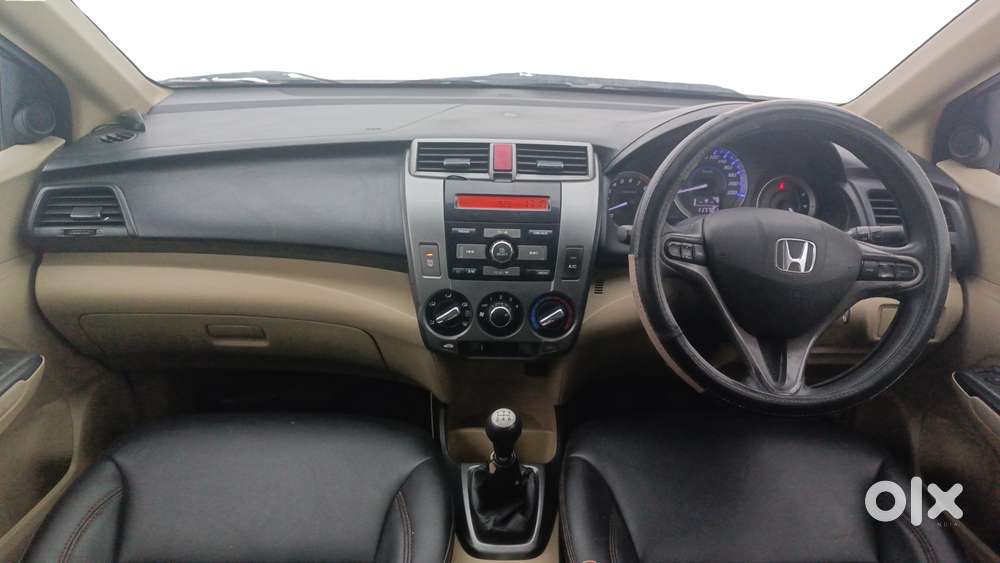 Honda City V Mt, 2013, Petrol