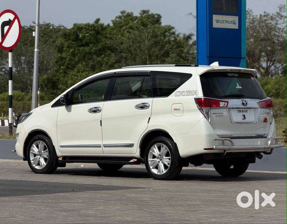 Toyota Innova Crysta 2.4 Zx Mt, 2020, Diesel